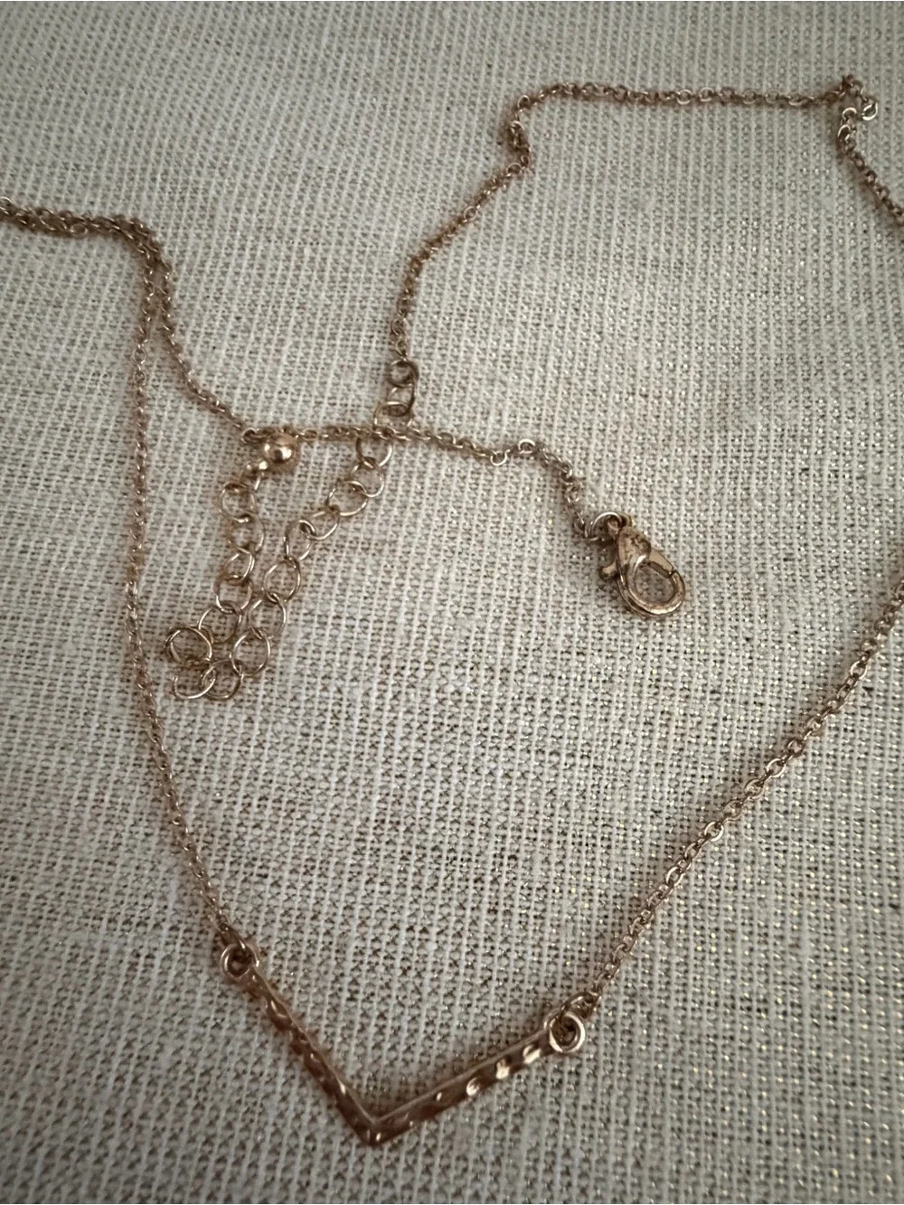 Minimalist V-Shaped Pendant Necklace - Gold-Tone